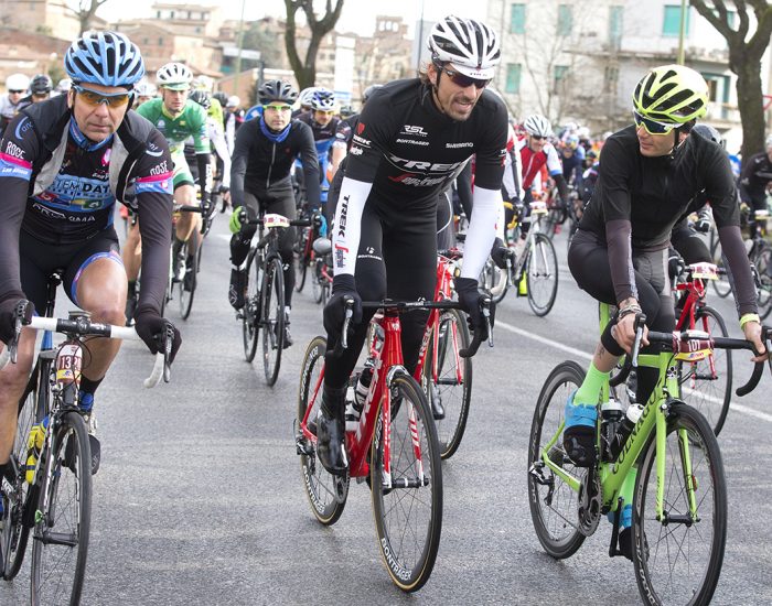 Swiss Rider, Fabian Cancellara of Trek Segafredo (C), on the way of the 2016 Gran Fondo Strade Bianche By Trek from Siena's Fortezza Medicea to Siena's Piazza del Campo, Italy, 6 March 2016. ANSA/CLAUDIO PERI